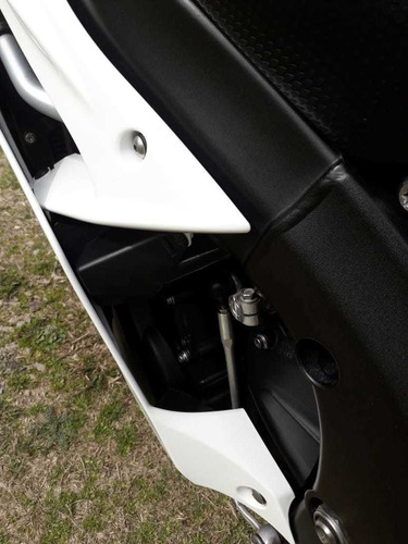 Imagen 7 de 14 de Yamaha R6