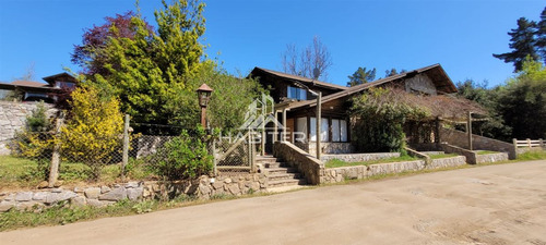 Conjunto De 5 Cabañas En Venta 8 Dorm 5 Baños En Vichuquén