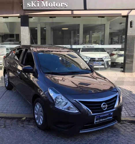 Nissan Versa SENSE 1.6 CVT