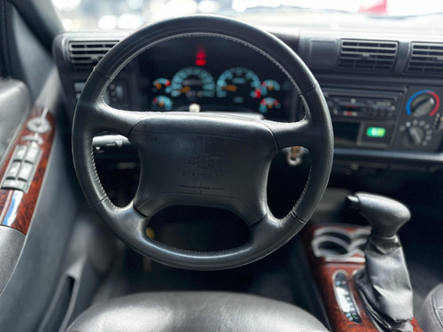 Chevrolet Blazer 4.3 SFI DLX EXECUTIVE 4X2 V6 12V GASOLINA 4P AUTOMÁTICO