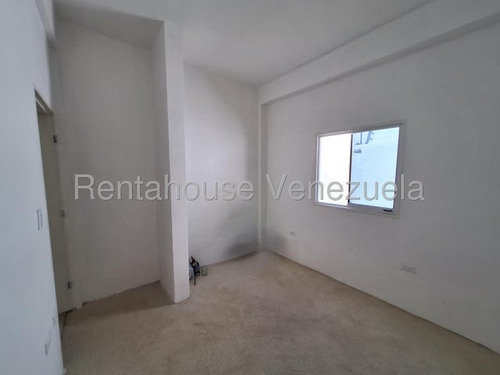 Casa En Venta En Obra Blanca Gran Potencial Akmg Trigal Norte Valencia Carabobo