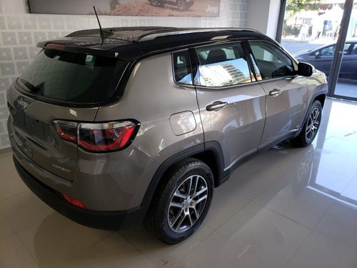 Imagen 11 de 15 de Compass Sport At6 2021 Bonificacion $200.000