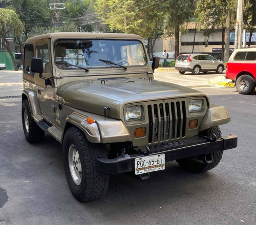 Imagen 5 de 15 de Jeep Wrangler Sahara