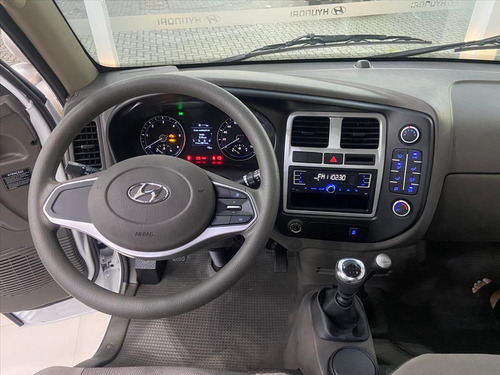 Hyundai HR 2.5 TURBO DIESEL CS 4WD MANUAL