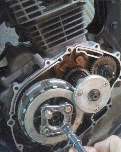 Imagen 8 de 10 de Mecánico A Domicilio Motos Taller Moto Mecánica Moto