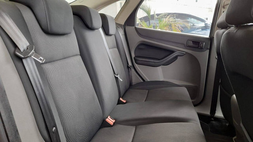 Ford Focus 2.0 Glx 16v Flex 4p Manual