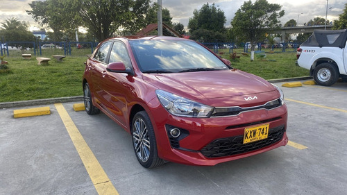 Imagen 2 de 25 de Kia Rio Vibrant 2023
