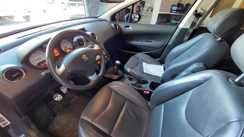 Imagen 9 de 10 de Peugeot 408 Feline 1.6 Hdi 2016