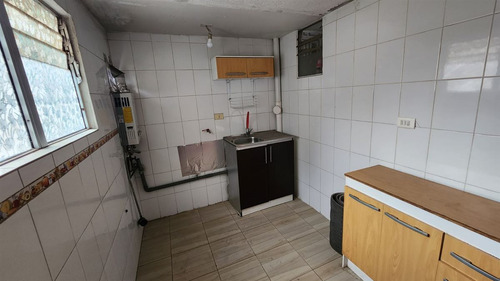 Departamento En Venta De 3 Dorm. En Cerrillos