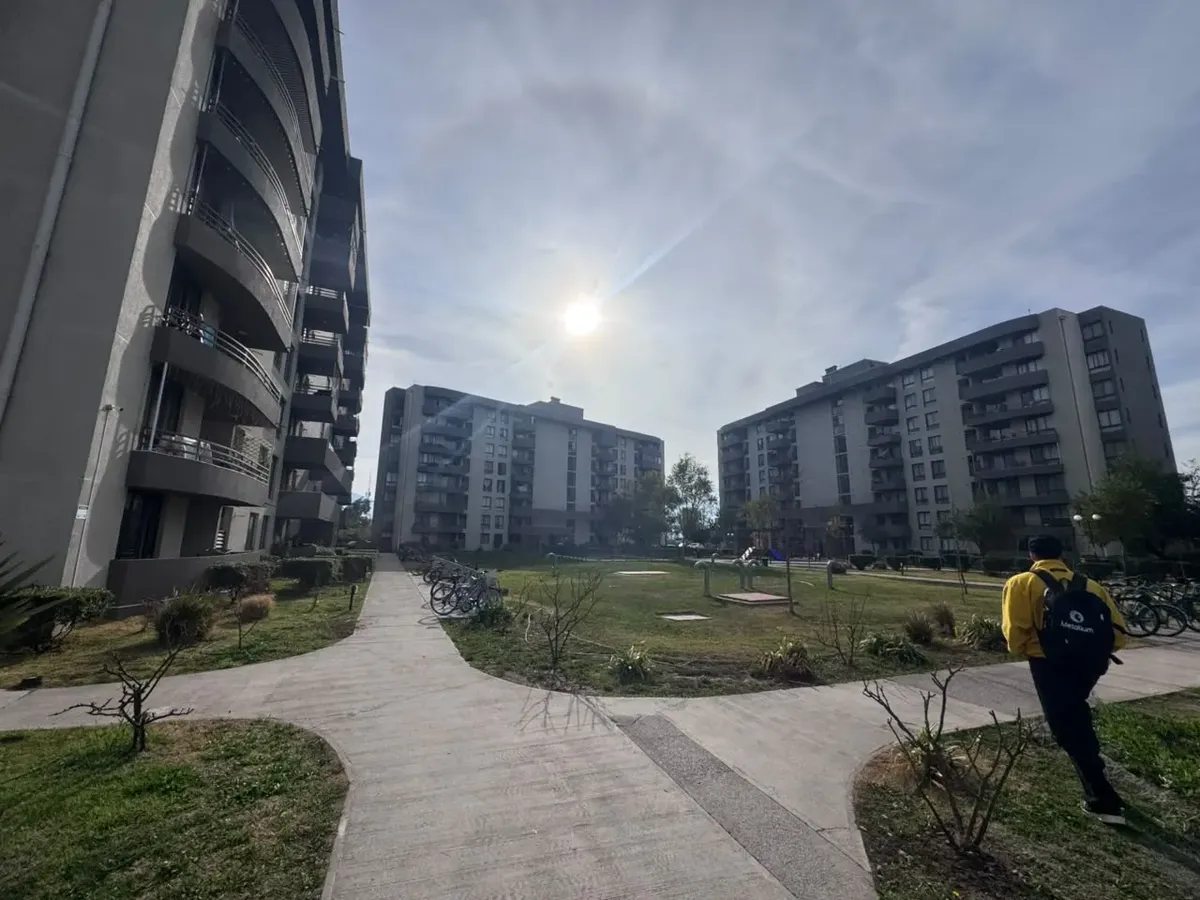 Imagen 2 de 21 de Dpto En Condominio 3d+b+gg.cc+est Sub. (ref. Hospital Rgua)