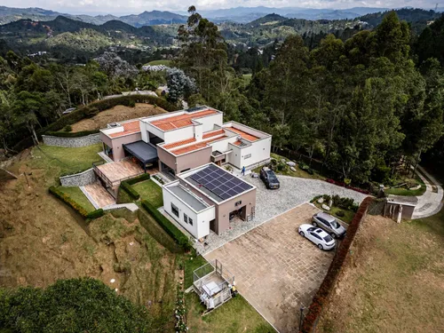 Casa En Venta En Envigado. Cod V12364
