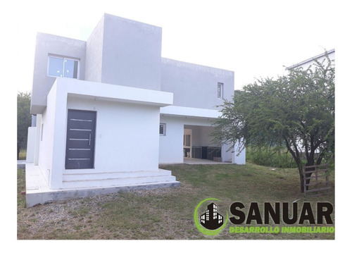 Imagen 2 de 12 de Vendo Casa A Estrenar 3 Dormitorios B° Cumbres Del Golf!