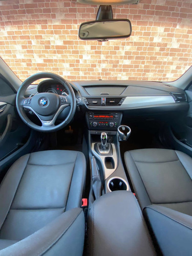 Imagem 8 de 9 de Bmw X1 2015 2.0 Sdrive20i Active Flex 5p