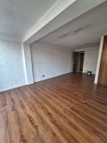 Se Arrienda Agradable Oficina Cercano A Metro Irarrázaval