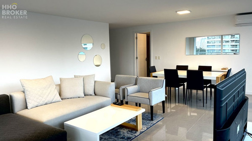 Venta De Apartamento Esquinero, Torre One I, Roosevelt, Punta Del Este.