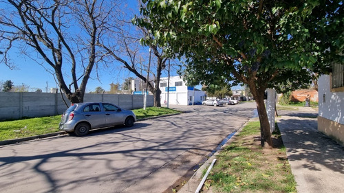 Imagen 23 de 25 de Locales Con Vivienda - Venta