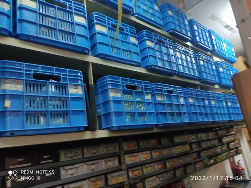 Imagen 6 de 10 de Se Vende Ferretería Con Fondo De Comercio Y Local