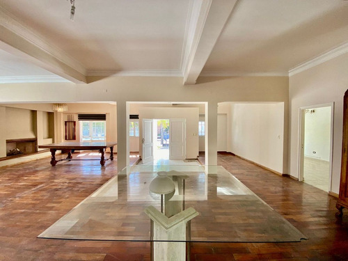Casa Categoria 5 Dorm Y Pileta A Mts Rafael Nuñez