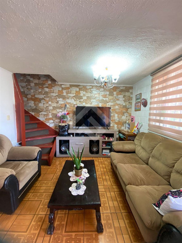 Casa En Venta De 3 Dorm. Acepta Subsidio