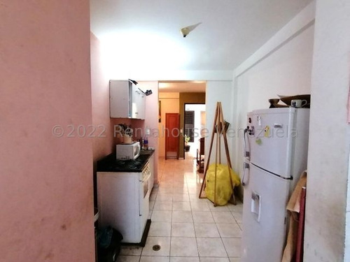Imagen 15 de 30 de Apartamento En Venta En Cabudare Estado Lara. Centrico Y Zona Muy Tranquila. Cod # 22-27497 Para Mayor Informacion Comunicate Conmigo! 412-1498654 Profesional Inmobiliario Katty Vasquez Rentahouse Rah