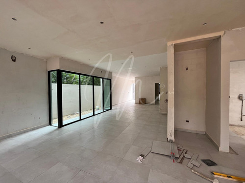 Casa En Pre Venta En Cancun, Lagos Del Sol