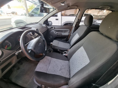 Ford Fiesta 1.6 ROCAM HATCH 8V FLEX 4P MANUAL