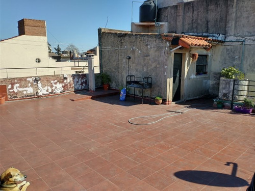 Imagen 16 de 17 de Ph Al Frente En Venta/ 3 Ambientes Con Terraza