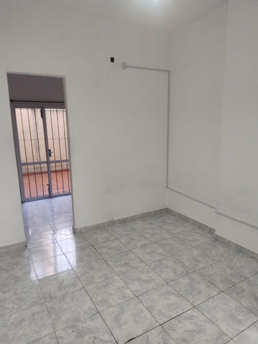 Alquiler Monoambiente - Frente Pb - Hurlingham