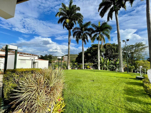 Imagen 20 de 22 de Casa En Venta Guataparo Country Club