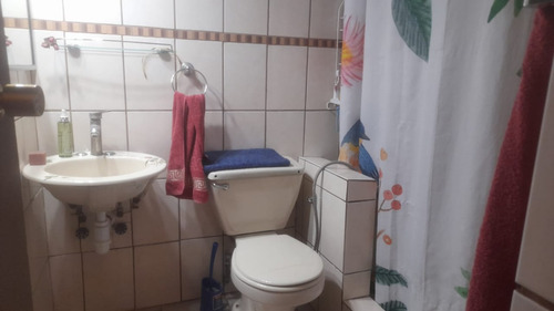 Casa Aislada 377 Mt2 De Terreno, 100 Mt2 Construidos