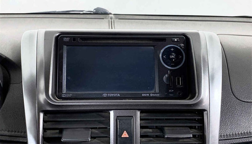 Imagen 14 de 15 de 110191 - Toyota Yaris 2017 Con Garantía