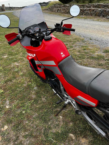 Imagen 1 de 10 de Honda Transalp 600