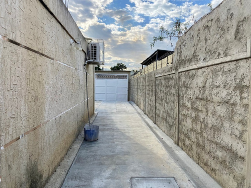 Imagen 2 de 16 de Venta De Casa En Los Tamarindos San Diego