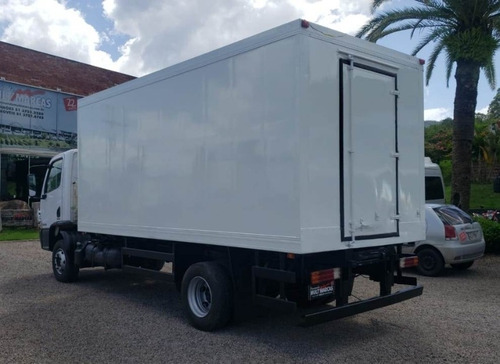 Mercedes Benz Accelo 1016 - Câmara Fria