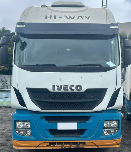 Iveco Hi-way 440 6x2 Ano 2021 R$ 350.000