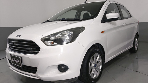 Ford Figo 1.5 FIGO TITANIUM AT