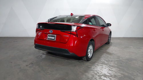 Toyota Prius 1.8 HYBRID BASE AUTO