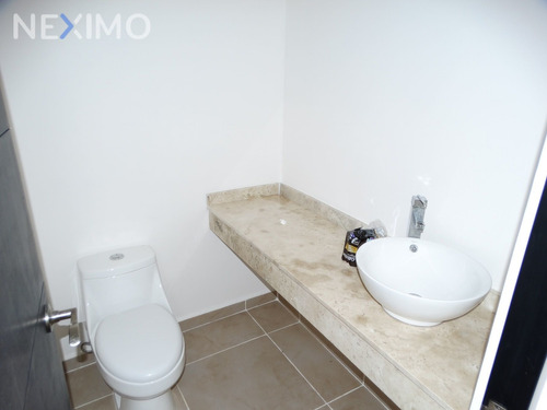 Imagen 12 de 28 de Casa En Renta Izamal Residencial, Polígono Sur, Cancún