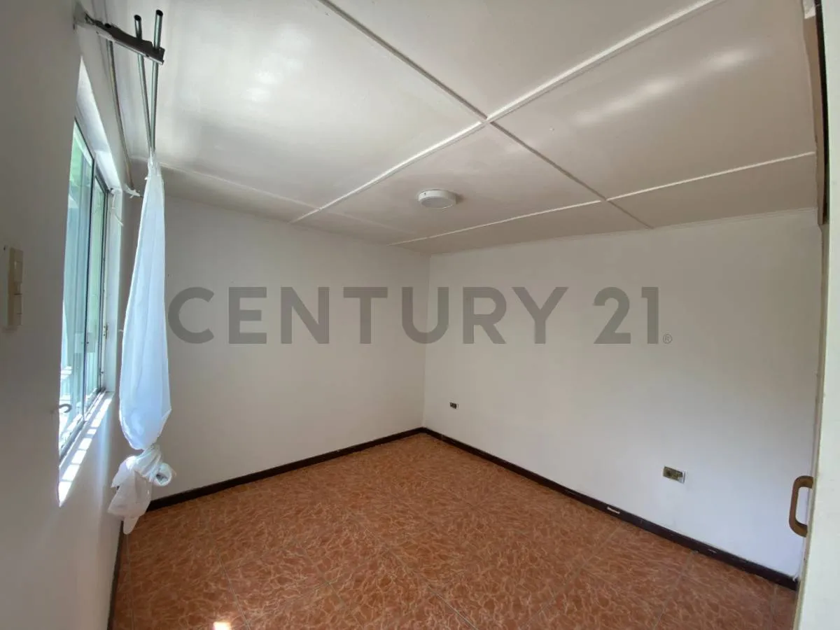 Imagen 2 de 18 de Se Vende Lindo Y Amplio Departamento Sector Centro.