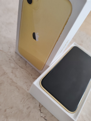 iPhone 11 128gb Amarillo (Usado)