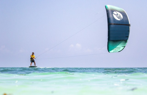 Imagen 4 de 7 de Kite Cabrinha Contra 2021 De 4 M Kitesurf Foil 1 Costilla