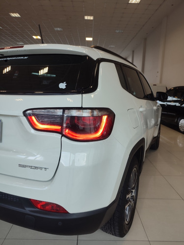 Imagen 16 de 25 de Jeep Compass Sport 2.4 Mt6