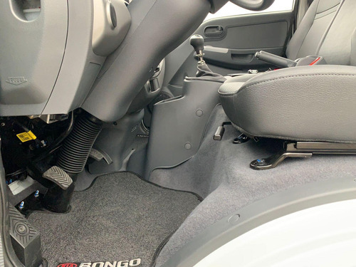 Imagem 13 de 15 de Kia Bongo K-2500 2.5 4x2 Tb Diesel