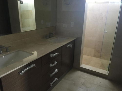 Venta De Apartamento En Ph Park Lane, Costa Del Este 20-7024