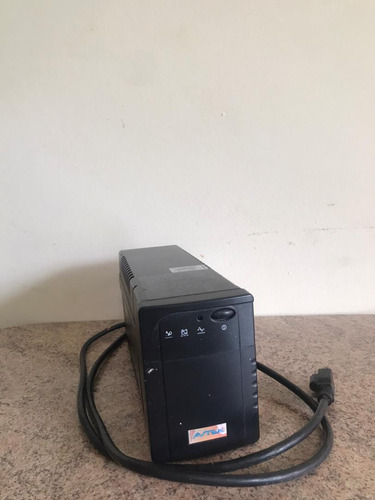 Ups Avtec 120 Vac 60 Hz.  Dim 9,5x13,5x30,7cm Vista Posterio