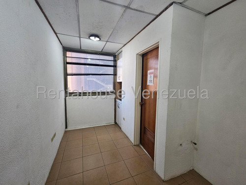 Alquiler De Esplendida Oficina En Campo Alegre / Gc
