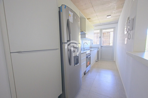 Apartamento En Alquiler - Punta Del Este- Ref: 3633