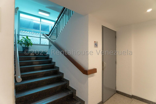 Imagen 16 de 28 de 23-28704 Venta Hermoso Edificio Para Uso Comercial O De Empresa
