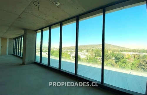 Imagen 3 de 8 de Oficina Arriendo Av. La Dehesa - Autopista Costanera Norte