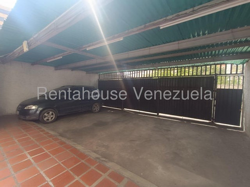 Amplio Apartamento En Venta Urb San Isidro, Maracay 25-13106 Hc